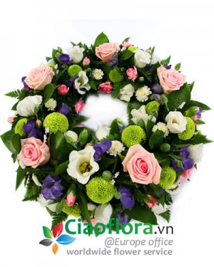 Medium classic wreath